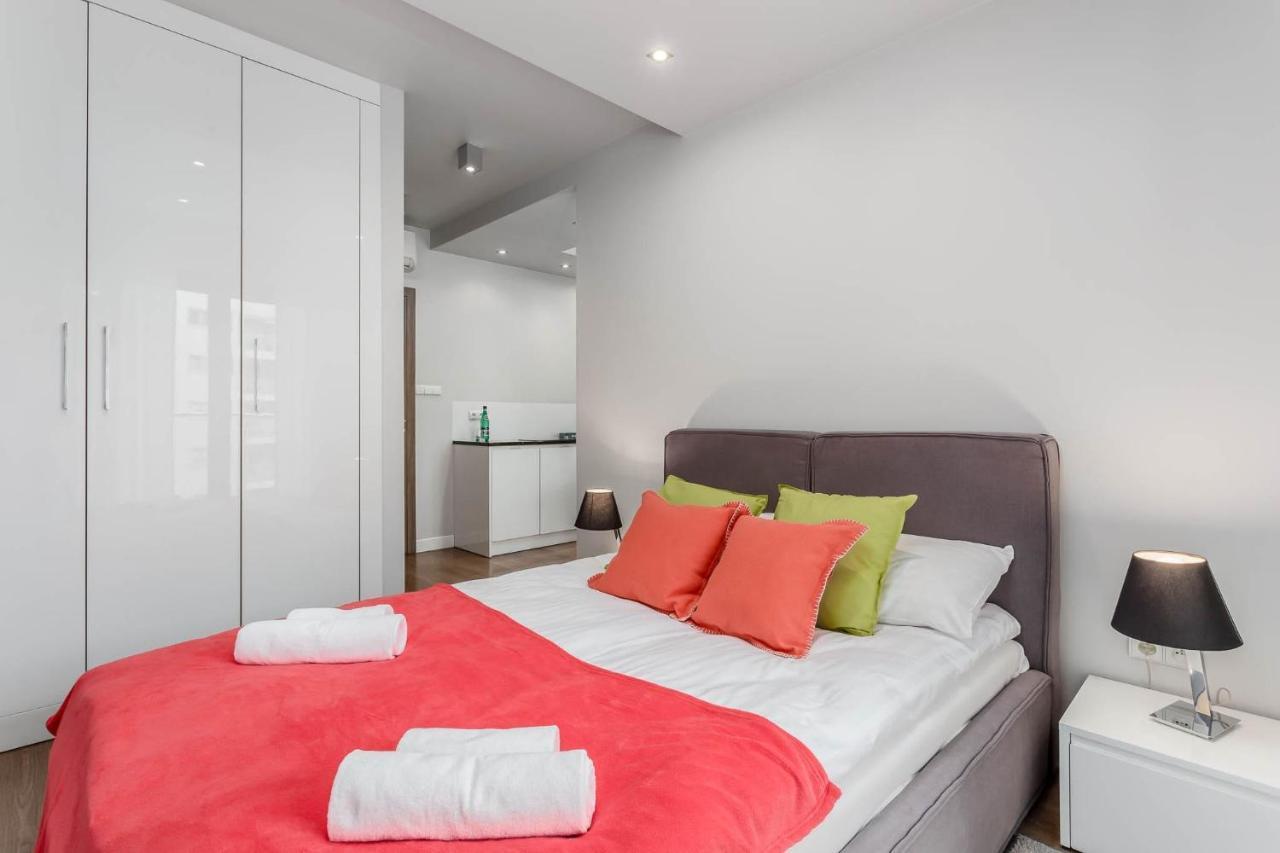 Rent Like Home - Oxygen Wronia 45 II Варшава Екстер'єр фото