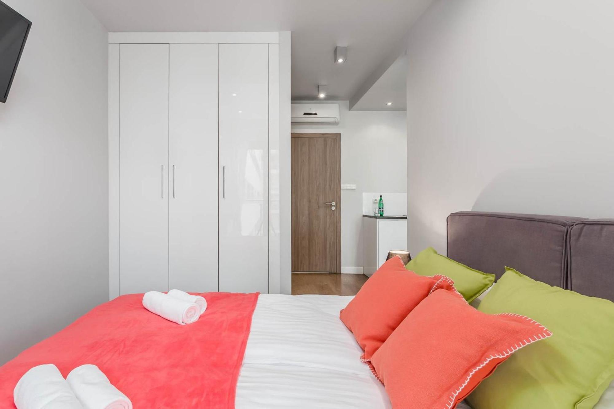 Rent Like Home - Oxygen Wronia 45 II Варшава Екстер'єр фото